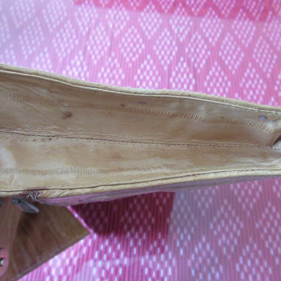 VINTAGE GENUINE EEL SKIN LEATHER CLUTCH WITH DETACHABLE SHOULDER STRAP - Picture 13 of 16